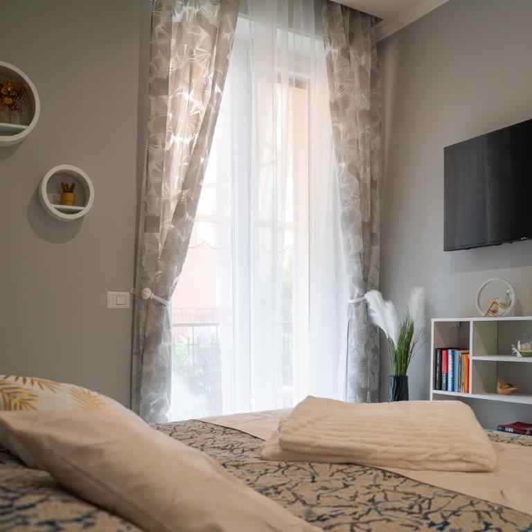 Casa Yuliya 11 - Double Room with Private Bathroom - 19