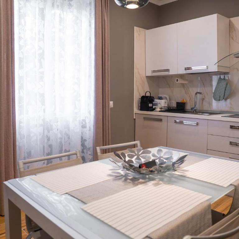 Casa Yuliya 11 - Double Room with Private Bathroom - 25