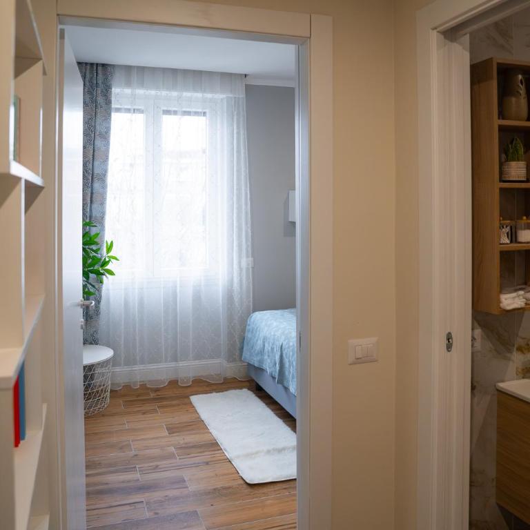 Casa Yuliya 11 - Double Room with Private Bathroom - 29
