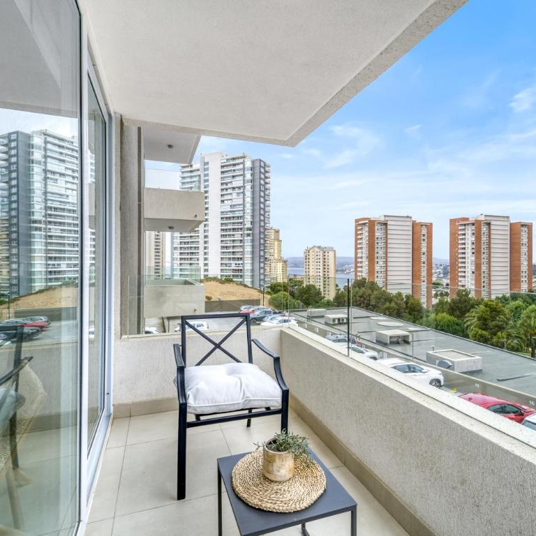 Relax Stay Concón 2D Modern Apartment with Wifi - Two-Bedroom Apartment with Balcony - 2