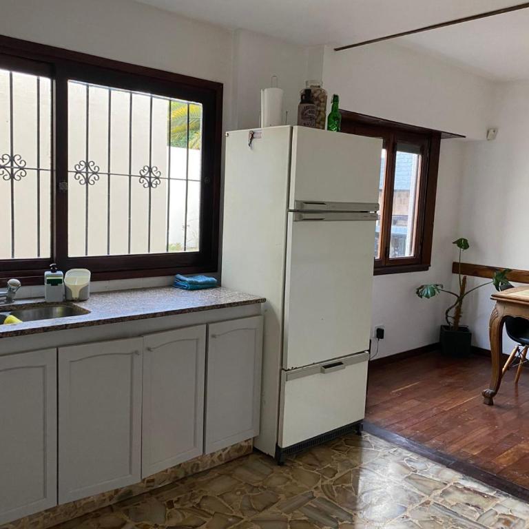 Chalet MDQ - Playa Grande - Los Troncos - Para 6 - Casa Vacacional de 3 dormitorios - 11
