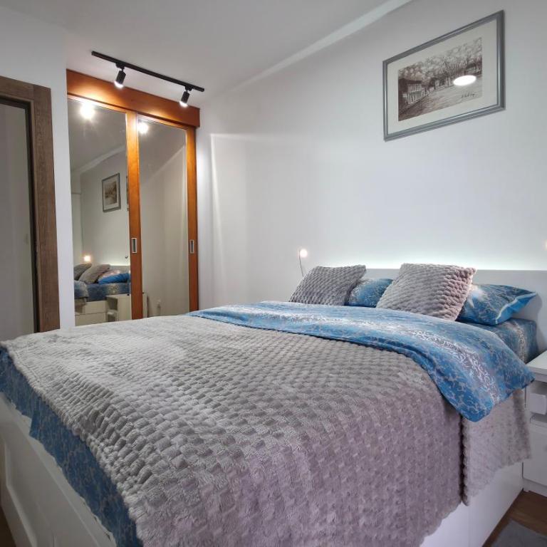 Apartman LU - Two-Bedroom Apartment - 14