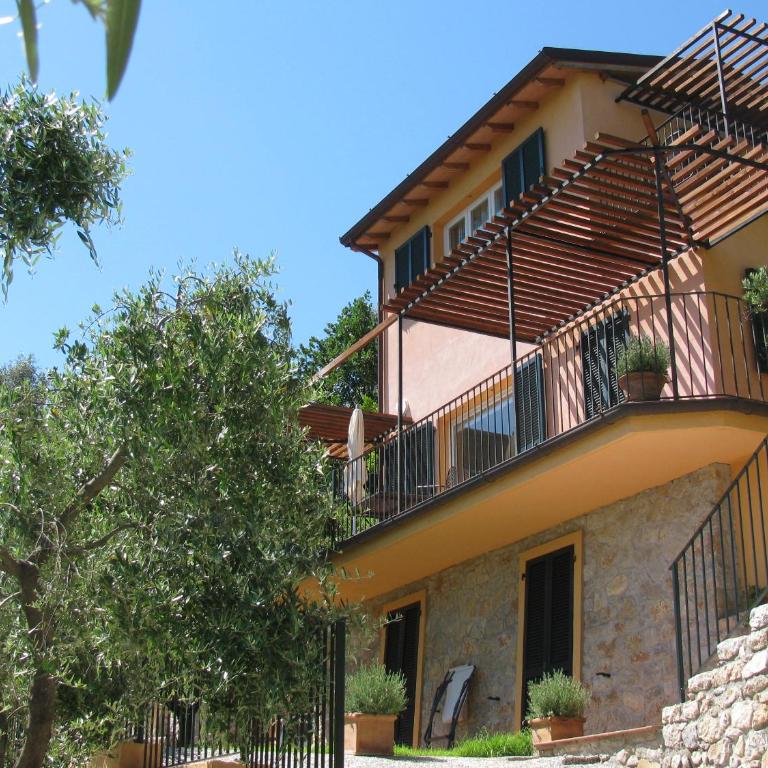 "Ulivi House" inside Le Agavi Private Park, shared Pool, Tennis, 2 AC BDR, 2BTH, parking next home and private garage in Lerici! Cooking Lesson and Wine Tasting - Casa con 2 Camere da Letto - 7