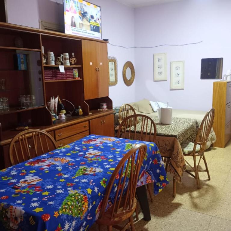 Casa con garaje por día - Casa de 2 dormitorios - 7