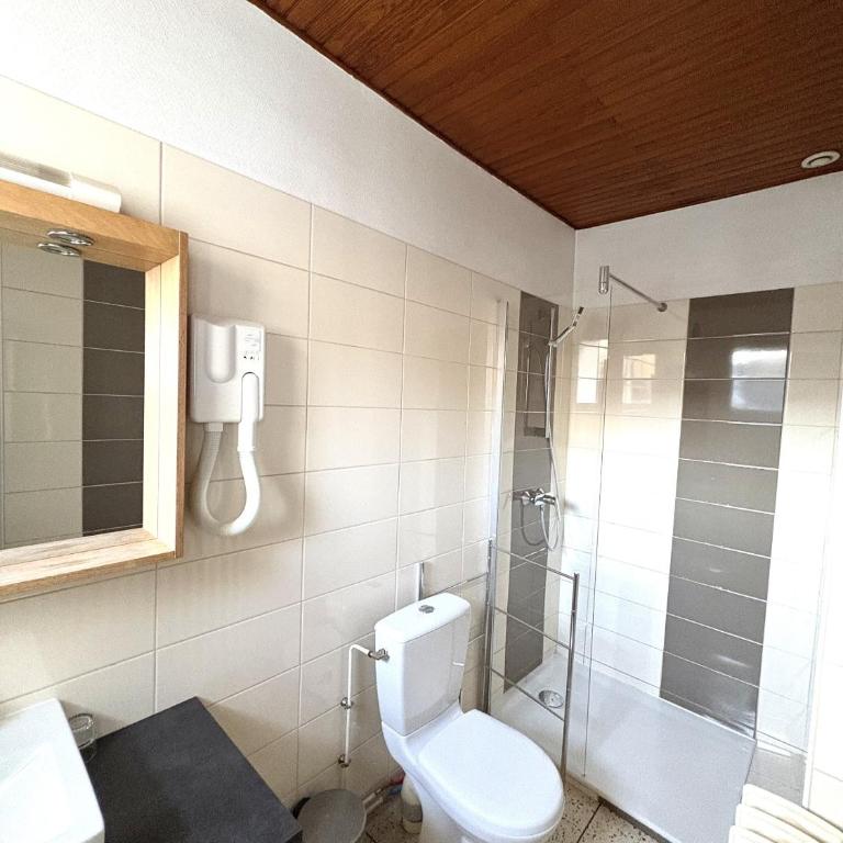 Les Loges du Vercors - Chambre Double avec Salle de Bains Privative - 2