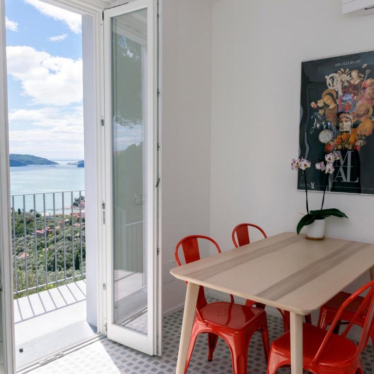"Torretta House", in a Private Park on Lerici hills, shared Pool, Tennis, AC, parking next door, additional parking in Lerici, Cooking Lesson and Wine Tasting - Casa con 2 Camere da Letto - 7