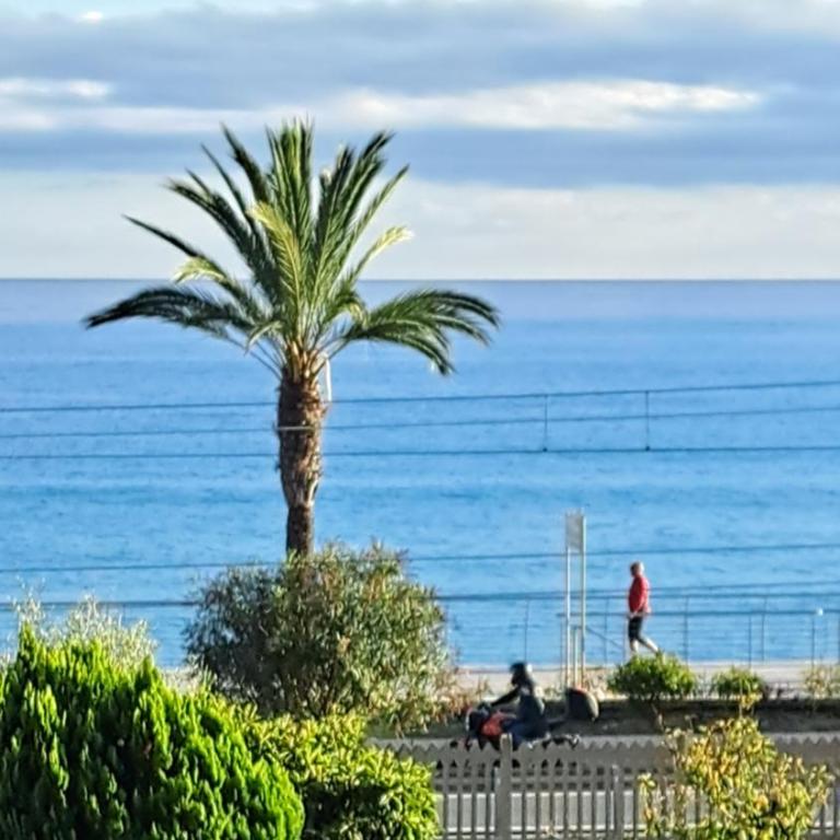 Al mare con vista codice CITRA 009049-LT-0787 - Appartamento con 2 Camere da Letto - 2