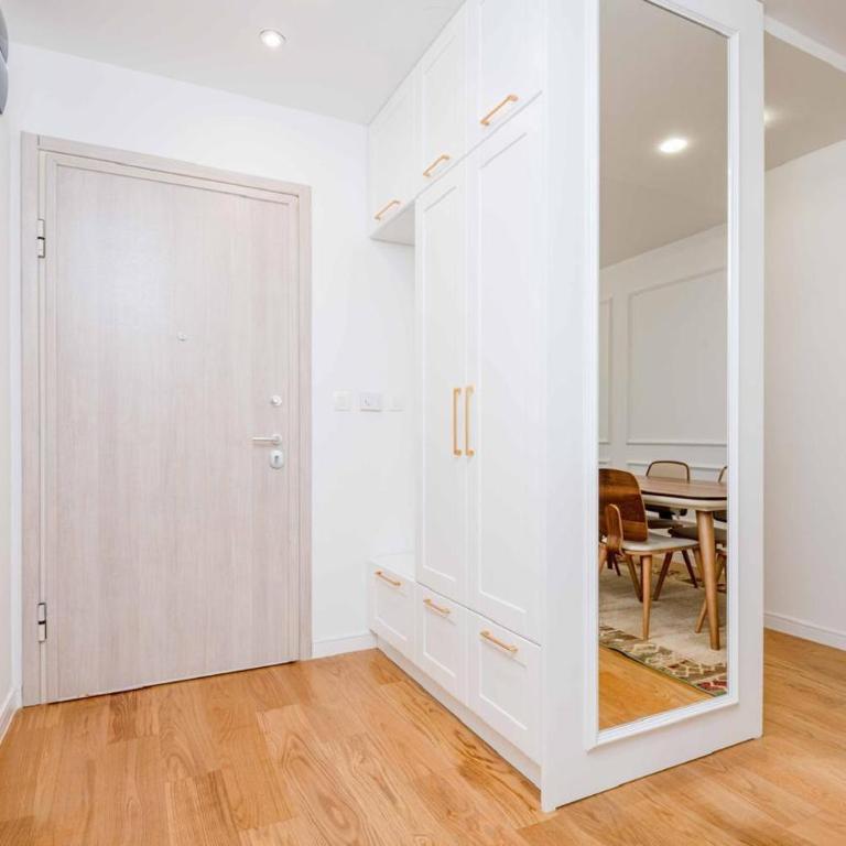 Sunny View - One-Bedroom Apartment - 3