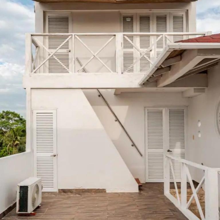 Casa con Piscina Privada Playas del Mar - Six-Bedroom House - 28