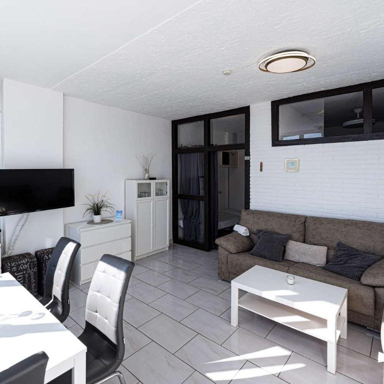 Carabeo 45 Studios Casasol - Estudio de 1 dormitorio - 2