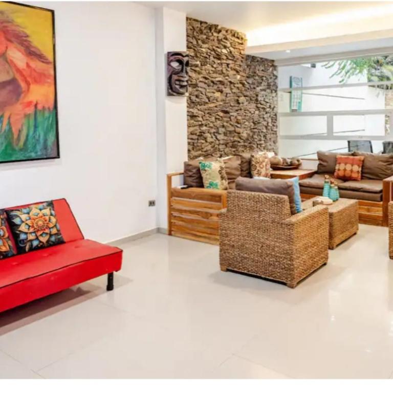 Casa con Piscina Privada Playas del Mar - Six-Bedroom House - 16