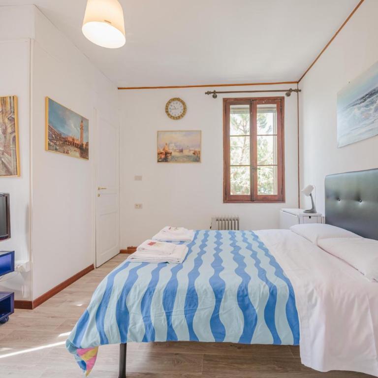 Lagoon View - 12 min to the Train Station - One-Bedroom Apartment - 18