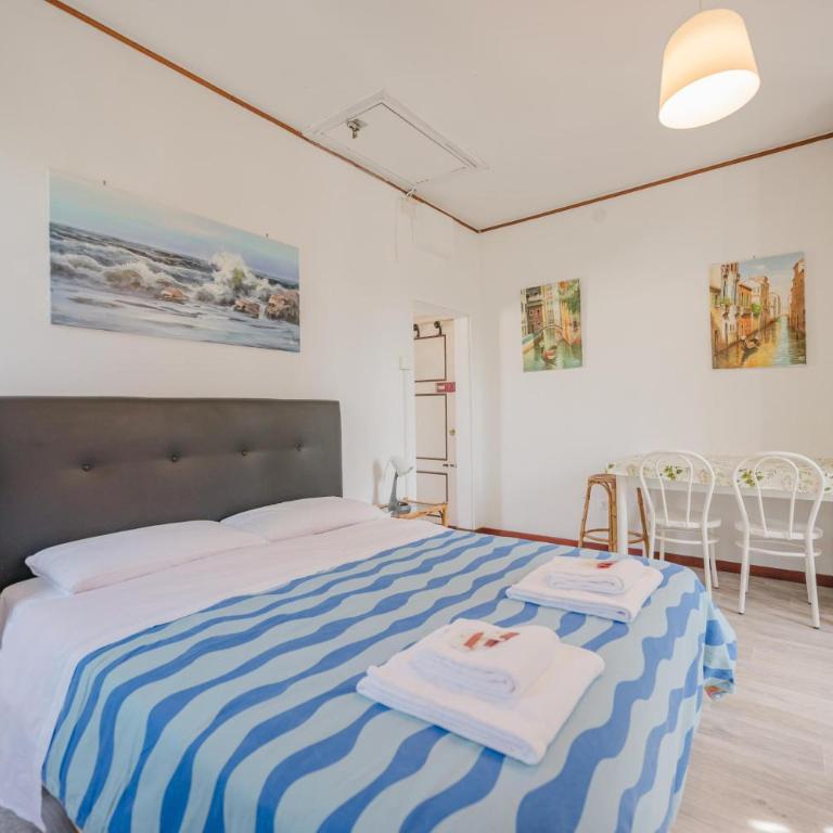 Lagoon View - 12 min to the Train Station - One-Bedroom Apartment - 14