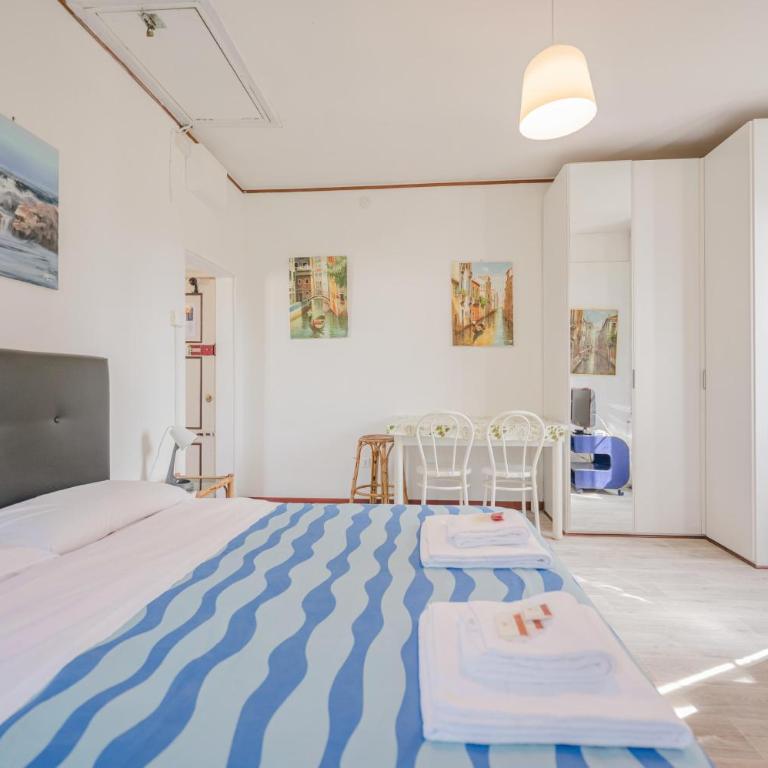 Lagoon View - 12 min to the Train Station - One-Bedroom Apartment - 21