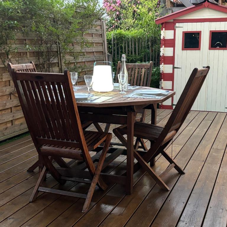 3 pièces avec terrasse arborée - Appartement 2 Chambres - 14