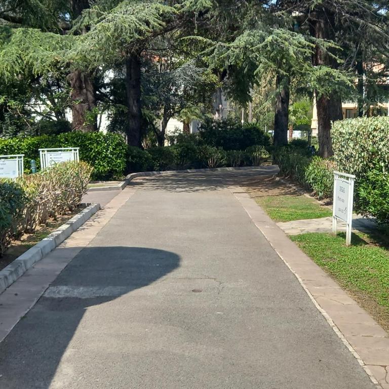 Cannes superbe appt 3 pces Wi-Fi Clim Piscine Vue sur les îles et les Paquebots - Appartement 2 Chambres - 29