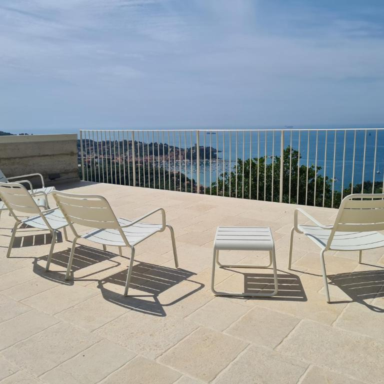 "Quercia House", Private Park, shared Pool, Tennis with rackets, AC, Parking next home, plus Garage in Lerici, Cooking Lesson and Wine Tasting - Casa con 2 Camere da Letto - 9