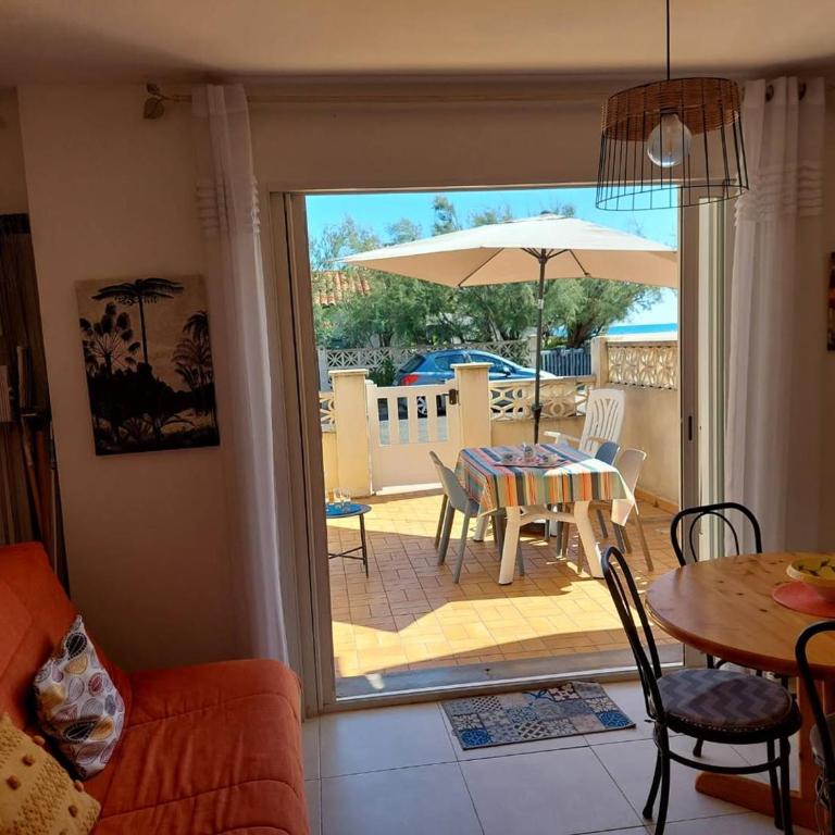 Les Goelettes - Rez de jardin à 30 mètres de la plage - Apartment mit Terrasse - 3