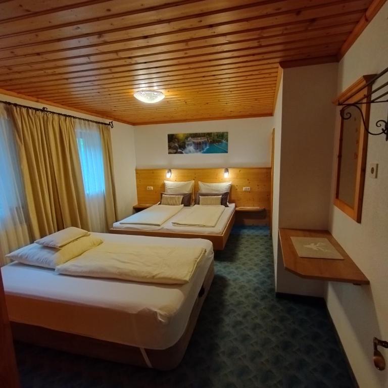 Ferienwohnung Ehrensberger - Apartment mit 2 Schlafzimmern - 6