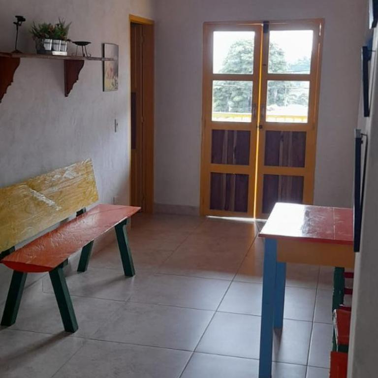 Hostal LaMula - Two-Bedroom Apartment - 4