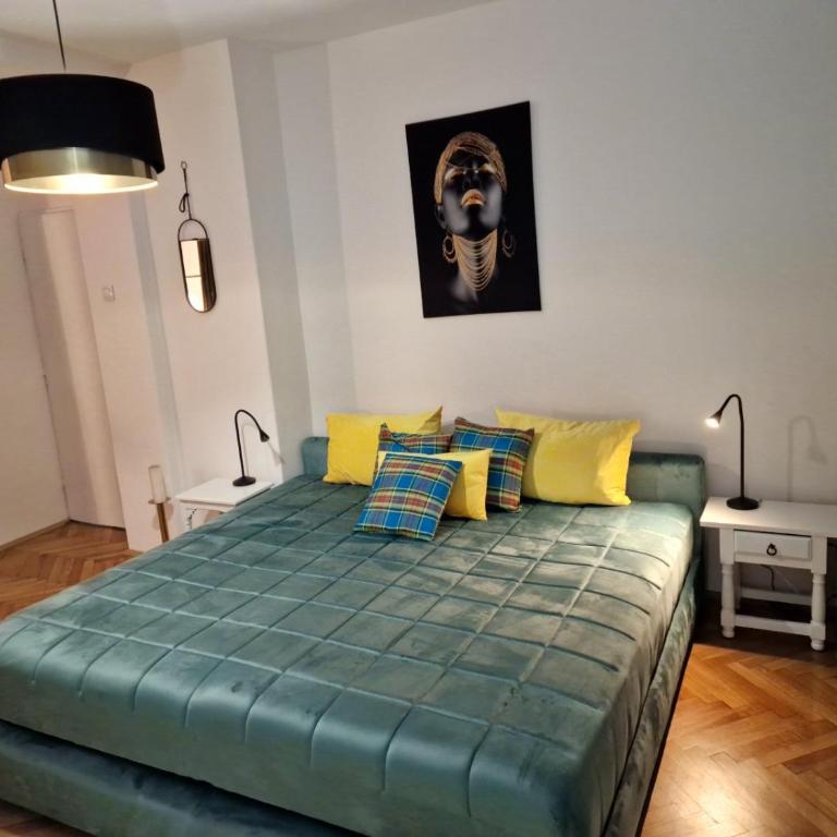 CENTAR - One-Bedroom Apartment - 11