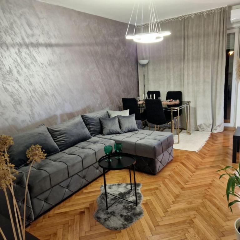 CENTAR - One-Bedroom Apartment - 18