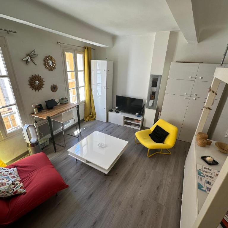 Chez Anne - Appartement cosy avec mezzanine au cœur du centre historique d'Aix-en-Provence - Studio - 5