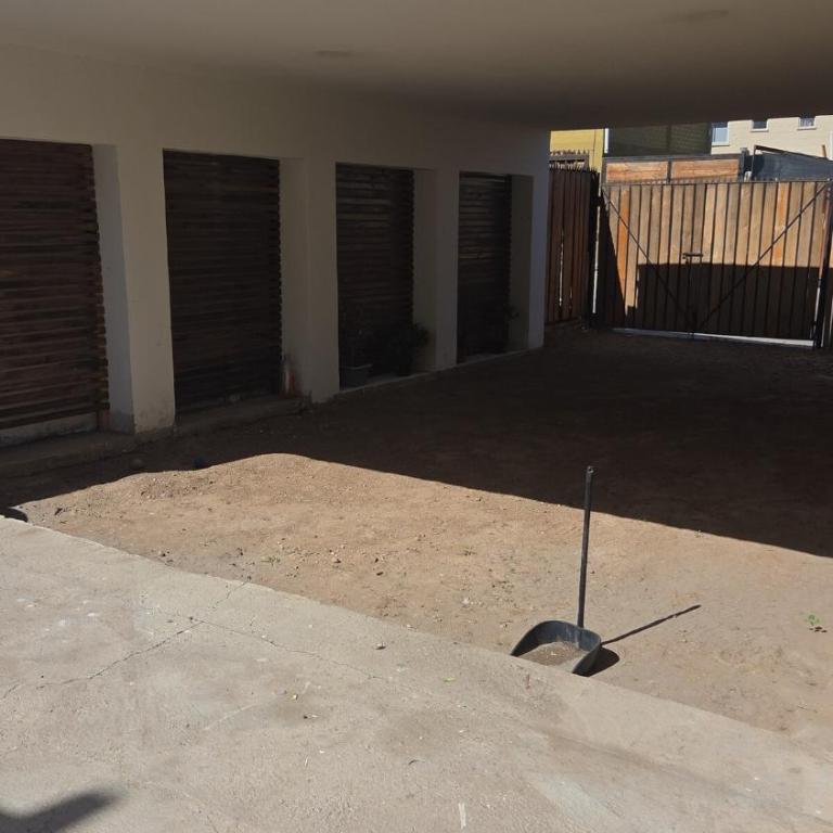 House with patio and parking - Two-Bedroom House - 9