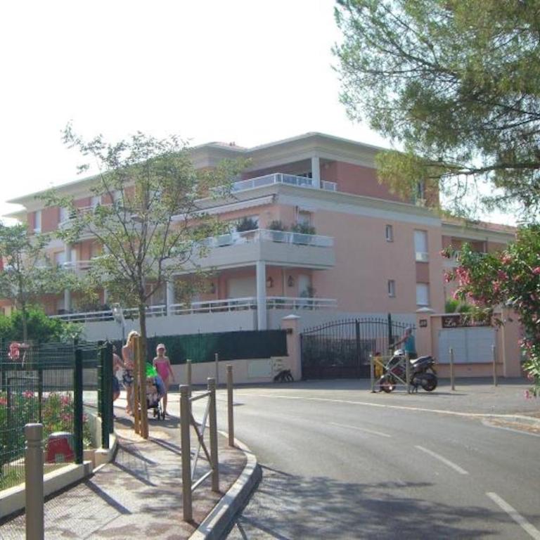 la Desirade - Appartement 3 Chambres avec Piscine Privée - 3