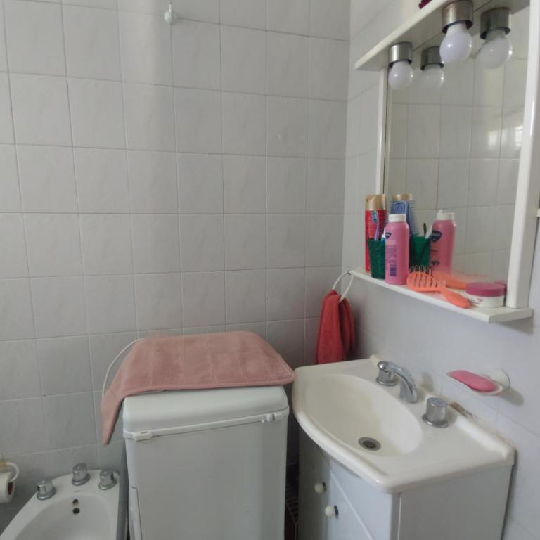 Departamento Villa Gesell - Two-Bedroom Apartment with Garden View - 11