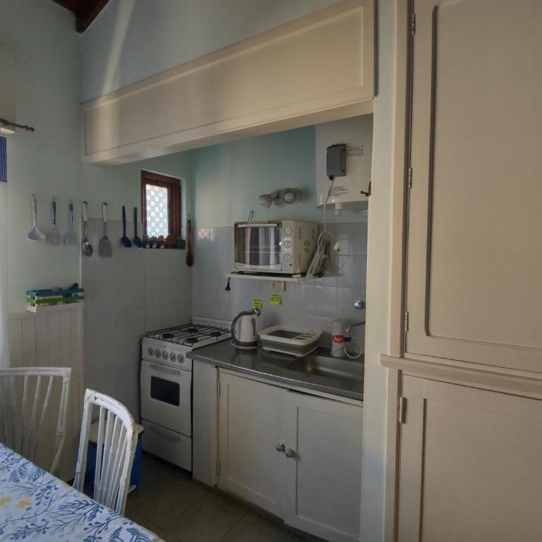 Departamento Villa Gesell - Two-Bedroom Apartment with Garden View - 3