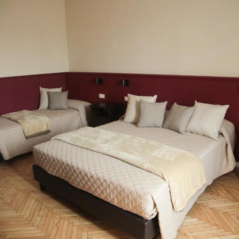 Albergo Garisenda con terrazza panoramica sulle Due Torri - Camera Matrimoniale Superior con Bagno Privato - 42