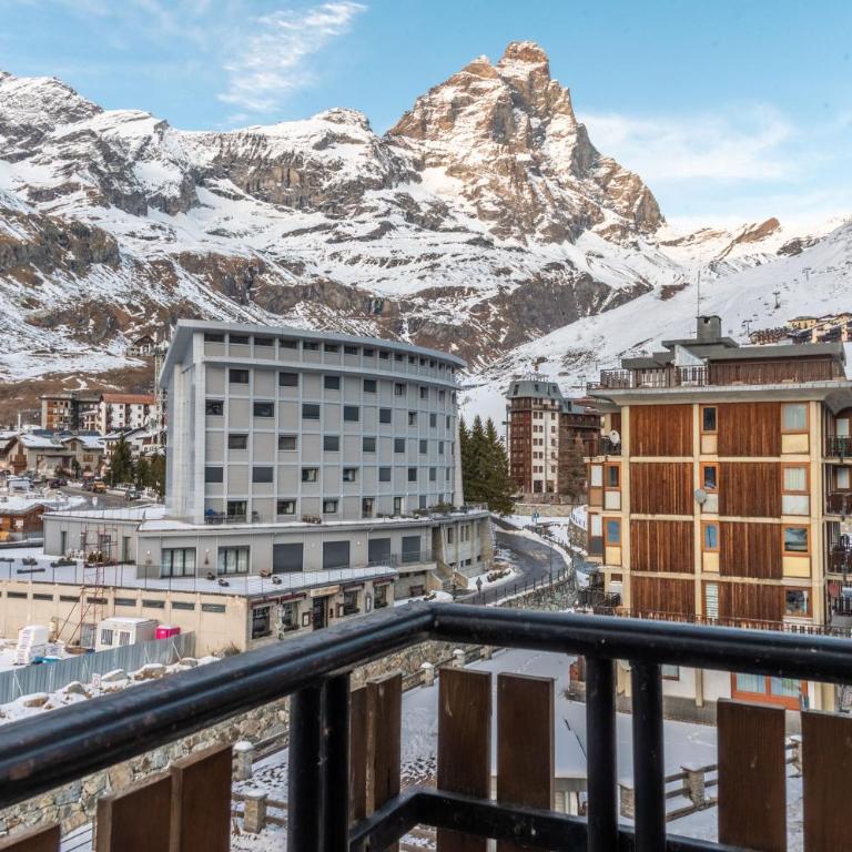 HelloCHALET - Horn Peak House - Matterhorn view balcony - Monolocale con Balcone - 7
