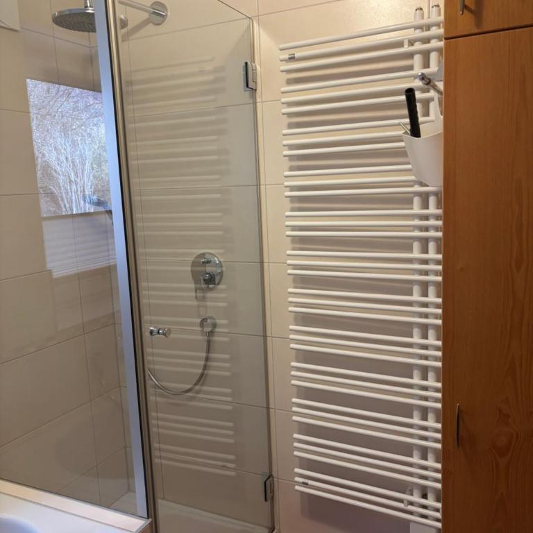 Ferienwohnung Mayrhofer - Apartment mit 3 Schlafzimmern und Balkon - 11