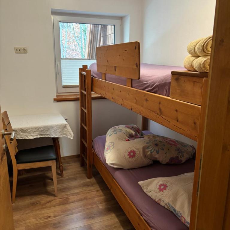 Ferienwohnung Mayrhofer - Apartment mit 3 Schlafzimmern und Balkon - 12