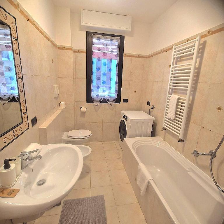 Central Apartment Caniggia 2 with Terrace in Como - Appartamento - 36