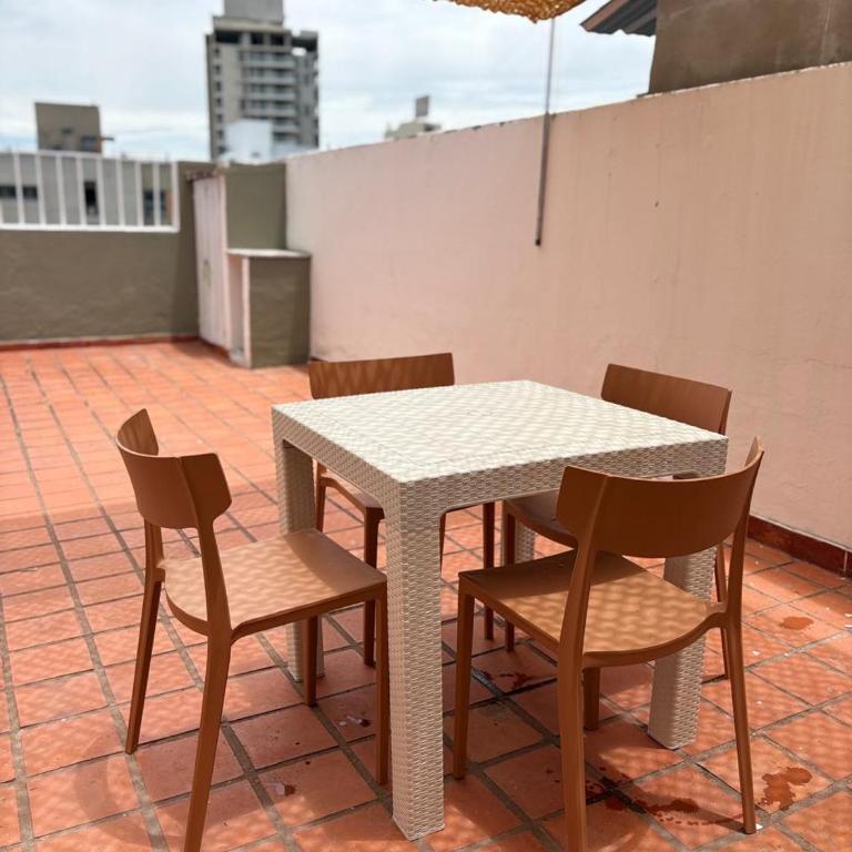 Departamento Peatonal de Carlos Paz con Terraza Exclusiva - Apartamento de 1 dormitorio - 7