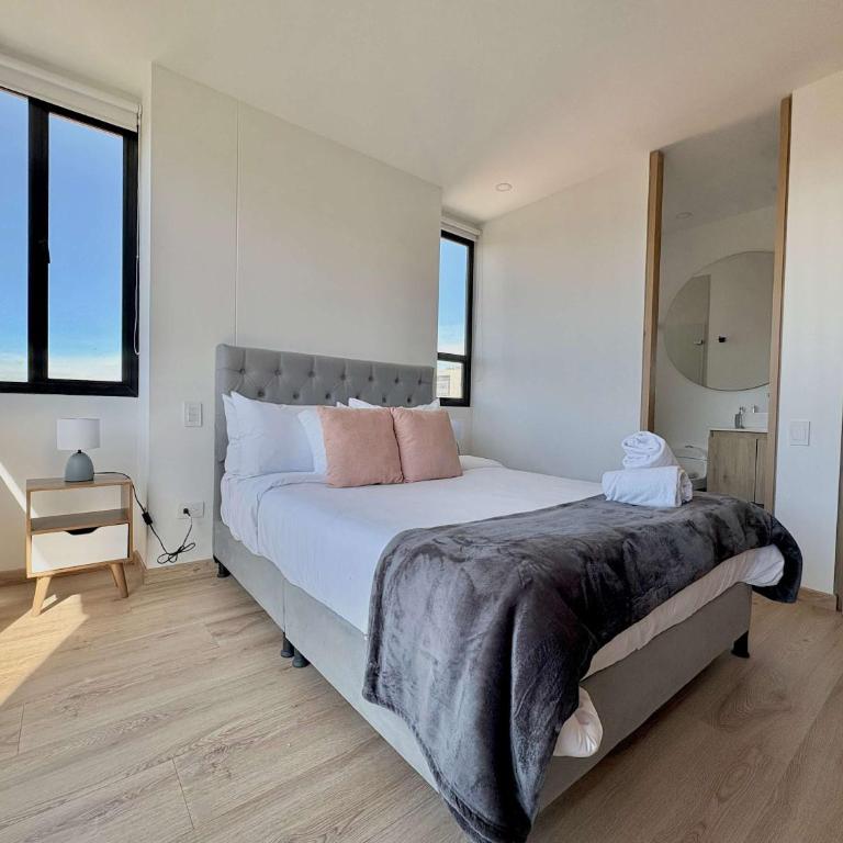 Luxury 1BR - Balcony - Coworking - City views - Apartamento - 7