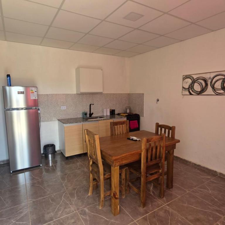 A 5 cuadras de la ruta depto moderno, muy comodo y tranquilo Departamento recien estrenado - Apartamento de 1 dormitorio - 1