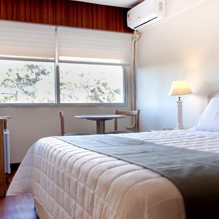 Salto Grande Hotel - Quadruple Room - 2