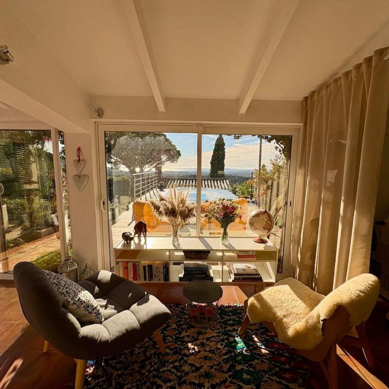 Charmante maison avec piscine et vue d'exception - Maison 2 Chambres - 44