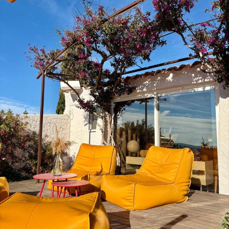 Charmante maison avec piscine et vue d'exception - Maison 2 Chambres - 54