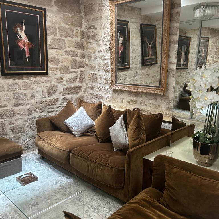 ATELIER D artiste sur L Ile Saint Louis - Appartement 2 Chambres - 26