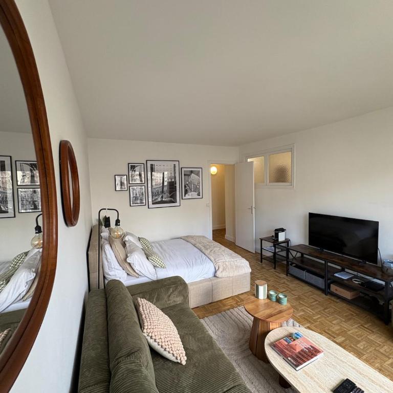 Typical Parisian apartment with balcony, Eiffel Tower - Appartement 1 Chambre - 10