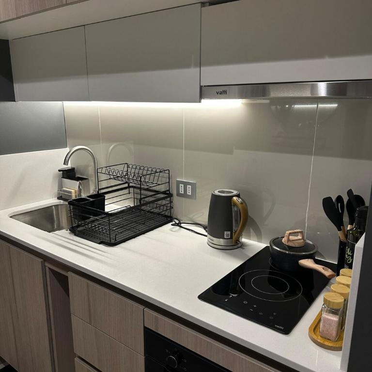 Warm Studio Ñuñoa - Metro Santiago L3 Equipped Connected - One-Bedroom Apartment - 13