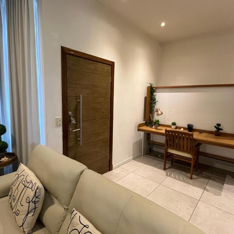 Hermosa casa en barrio privado Punta del Este - Three-Bedroom House - 10