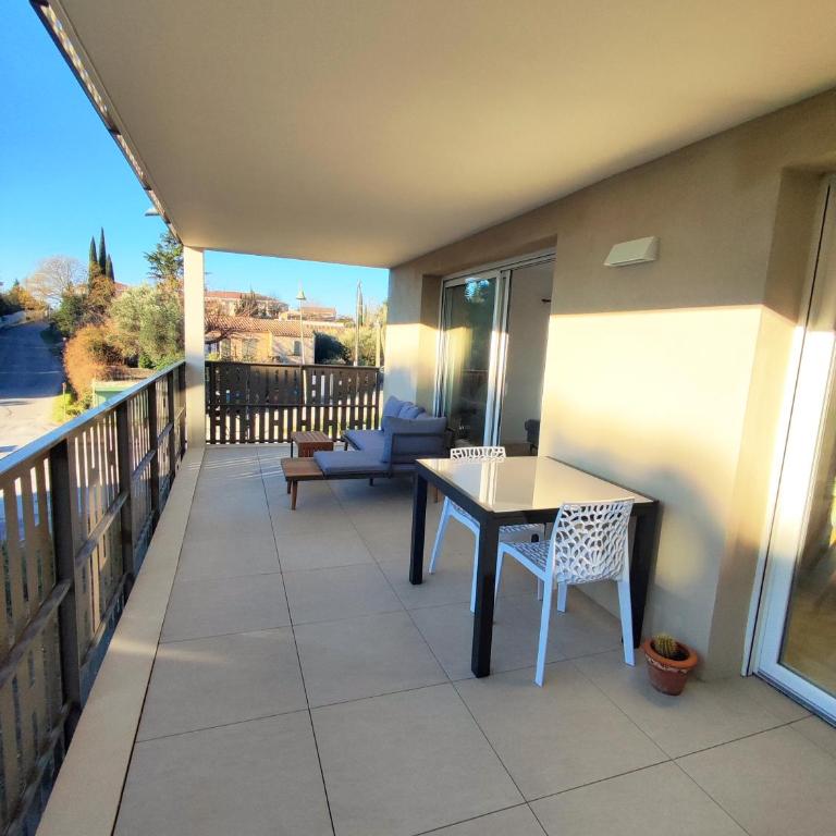 Appartement climatisé avec piscine et parking à Uzès - Appartement 2 Chambres - 7