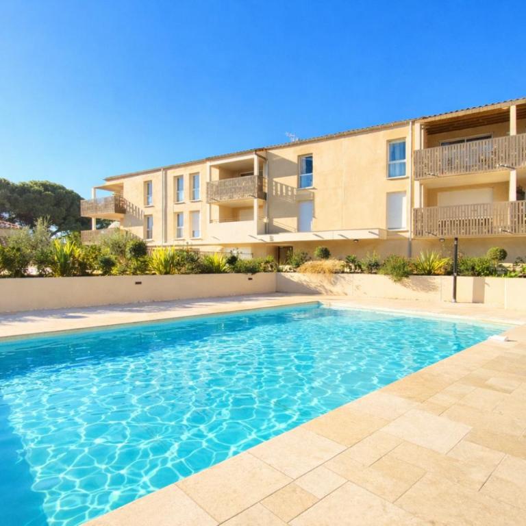 Appartement climatisé avec piscine et parking à Uzès - Appartement 2 Chambres - 1