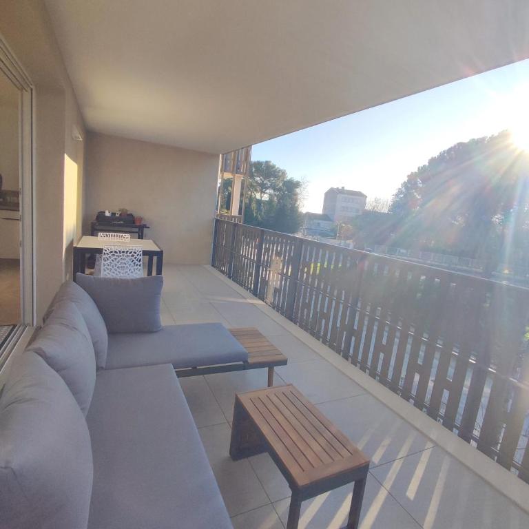 Appartement climatisé avec piscine et parking à Uzès - Appartement 2 Chambres - 13