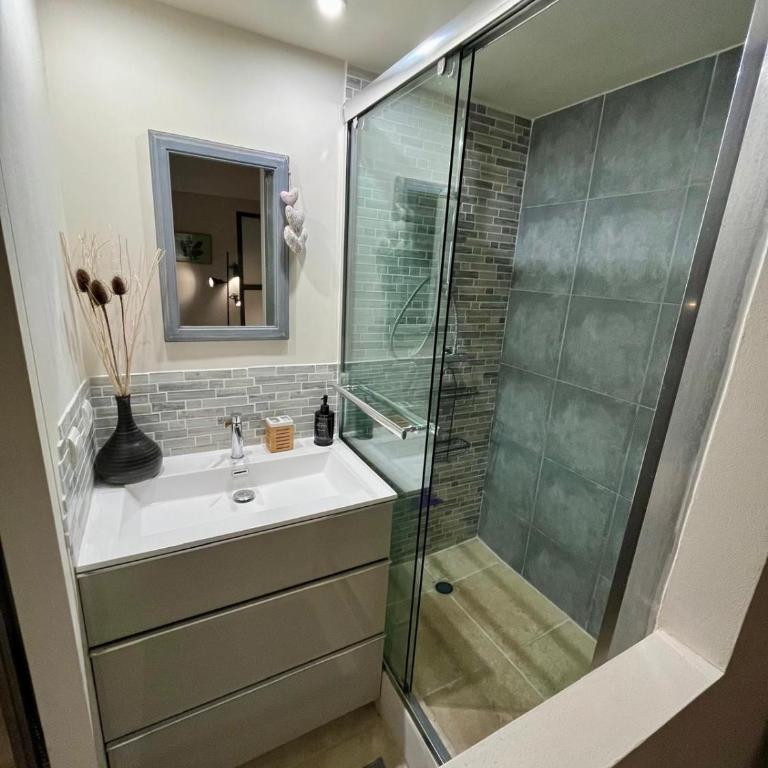 Résidence Coté Village - Appartement avec Terrasse - 10